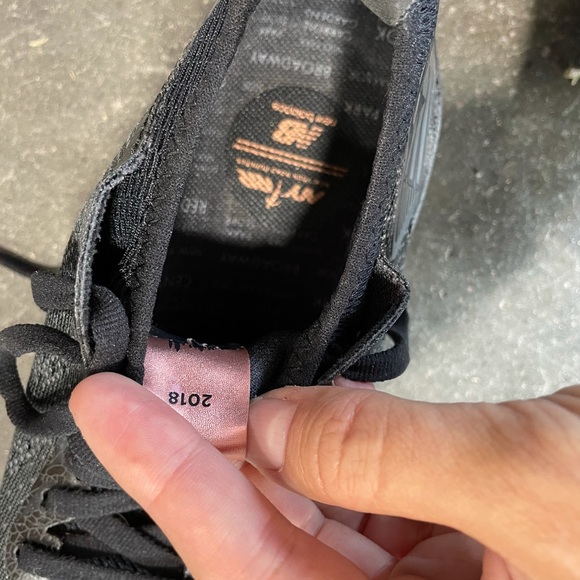 New Balance FuelCell Impulse V1 Running Shoes - Picture 5 of 12